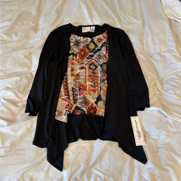 Alfred Dunner Tops - Alfred Dunner NWT Mock Layered Top Large Black Animal Magnetis Ikat Print